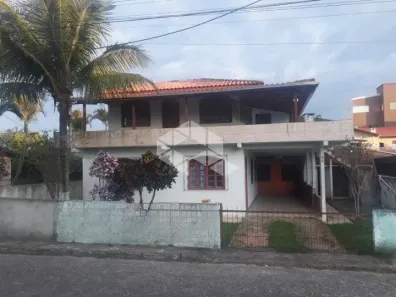 Casa com 7 Quartos à venda, 200m² no Ingleses do Rio Vermelho, Florianópolis