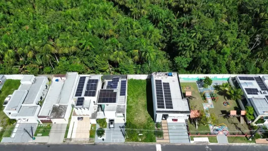 Lote/Terreno à venda, 250m² no Colônia Terra Nova, Manaus