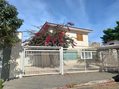 Sobrado com 4 Quartos à venda, 252m² no Jardim Virginia Bianca, São Paulo
