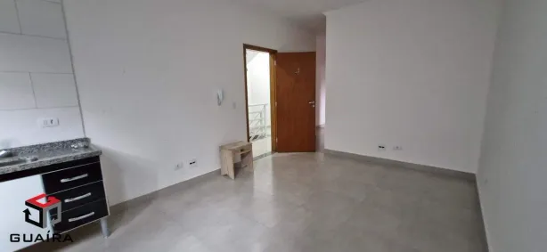 Apartamento com 2 Quartos para alugar, 45m² no Vila Humaitá, Santo André