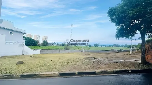 Lote/Terreno à venda, 10m² no Jardim Residencial Golden Park, Jacareí