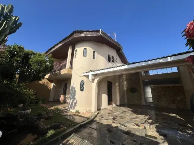 Casa com 3 Quartos para alugar, 233m² no Catharina Zanaga, Americana