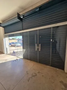 Galpão/Depósito/Armazém para alugar, 230m² no Internacional Park, Aparecida de Goiânia