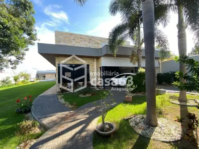 Casa com 4 Quartos à venda, 800m² no Setor Carajá, Araguaína
