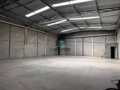 Galpão/Depósito/Armazém para alugar, 286m² no Parque Maracanã, Contagem