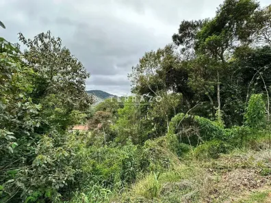 Lote/Terreno à venda, 743m² no Barra do Imbuí, Teresópolis