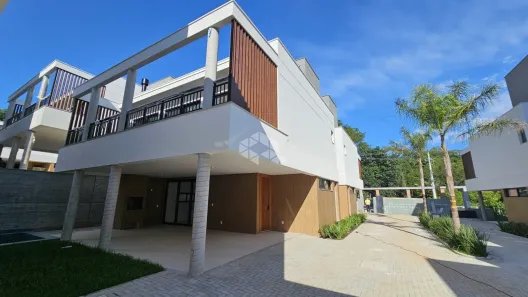 Casa de Condomínio com 3 Quartos à venda, 262m² no Cacupé, Florianópolis
