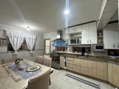 Casa com 3 Quartos à venda, 392m² no Jardim Maria Helena, Barueri