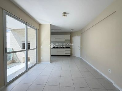 Apartamento com 2 Quartos à venda, 78m² no Trindade, Florianópolis