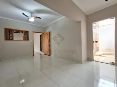 Casa com 3 Quartos à venda, 195m² no Jardim Arlindo Laguna, Ribeirão Preto
