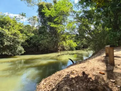 Fazenda/Sítio com 6 Quartos à venda, 2500m² no Estância Vargem Bonita, Senador Canedo