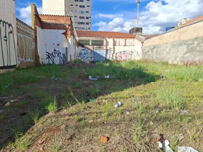 Lote/Terreno à venda, 242m² no Centro, Bauru