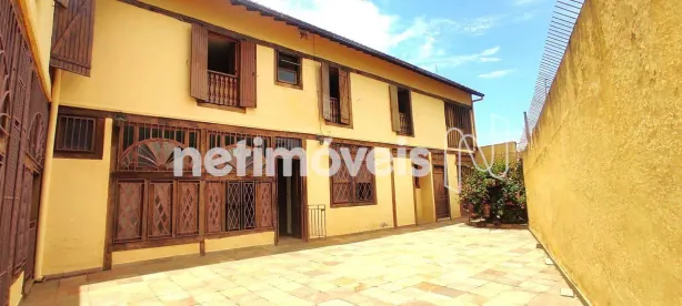 Casa com 4 Quartos à venda, 903m² no Cachoeirinha, Belo Horizonte