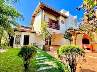 Casa de Condomínio com 2 Quartos à venda, 227m² no Pinheirinho, Vinhedo
