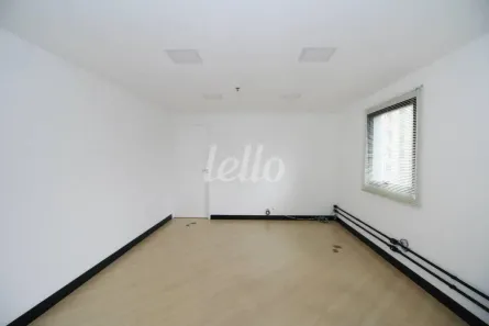 Sala Comercial para alugar, 124m² no Indianópolis, São Paulo