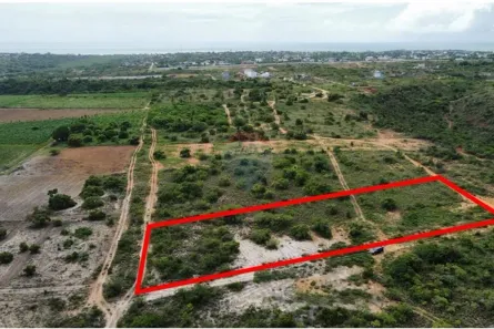 Lote/Terreno à venda, 3000m² no Carapibus, Conde