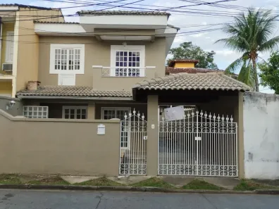 Casa de Condomínio com 3 Quartos para alugar, 150m² no Vargem Pequena, Rio de Janeiro