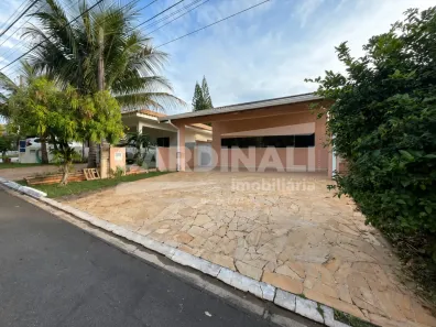 Casa de Condomínio com 3 Quartos para alugar, 161m² no Bosque de Barão Geraldo, Campinas