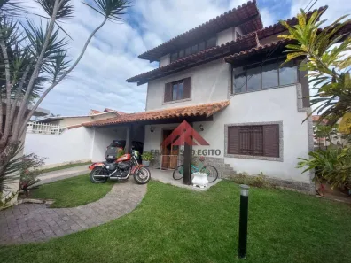 Casa com 5 Quartos à venda, 271m² no Marazul, Niterói