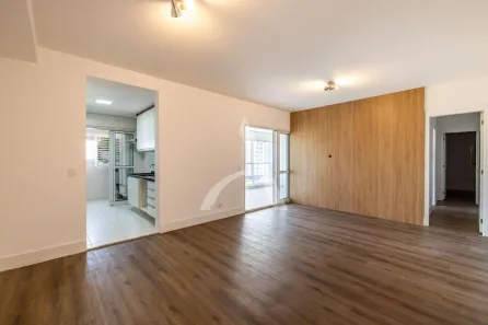 Apartamento com 3 Quartos para alugar, 108m² no Cambuí, Campinas