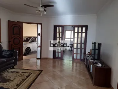 Casa com 3 Quartos à venda, 224m² no Vila Nipônica, Bauru