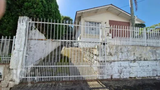 Casa com 3 Quartos à venda, 114m² no Capoeiras, Florianópolis