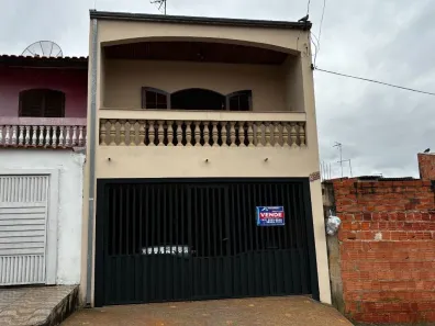 Sobrado com 2 Quartos à venda, 95m² no Jardim Rosa Garcia, Tatuí