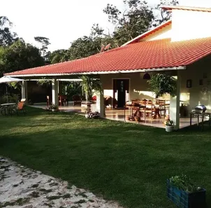 Casa com 6 Quartos para alugar, 400m² no Guaramiranga, Guaramiranga