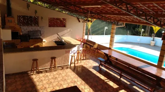 Fazenda/Sítio com 4 Quartos à venda, 1000m² no Bom Retiro, São José dos Campos