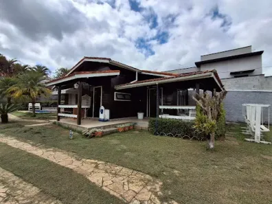 Fazenda/Sítio com 2 Quartos à venda, 205m² no Parque Morumbi, Mogi das Cruzes
