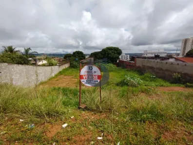 Lote/Terreno à venda, 660m² no Jardim das Américas 1ª Etapa, Anápolis
