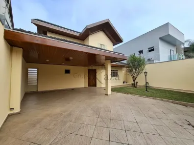 Sobrado com 4 Quartos à venda, 220m² no Residencial Bosque dos Ipês, São José dos Campos