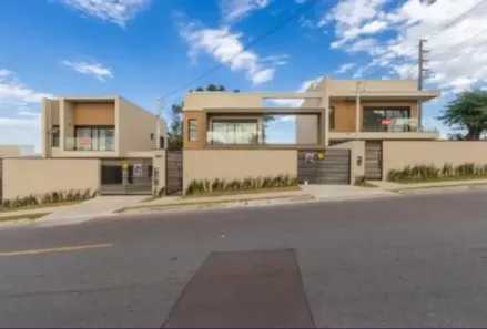Casa com 3 Quartos à venda, 145m² no Uberaba, Curitiba