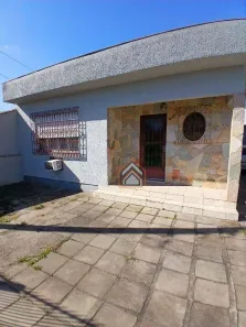 Casa com 5 Quartos à venda, 200m² no Sumaré, Alvorada
