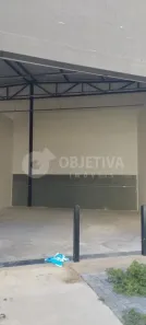 Galpão/Depósito/Armazém para alugar, 40m² no Jardim Europa, Uberlândia