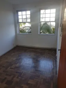 Apartamento com 2 Quartos para alugar, 55m² no Passo da Areia, Porto Alegre