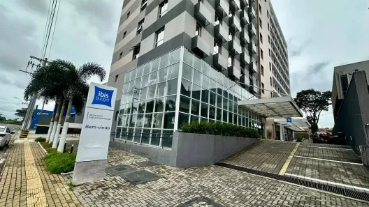 Sala Comercial para alugar, 2125m² no Bela Vista, Pindamonhangaba