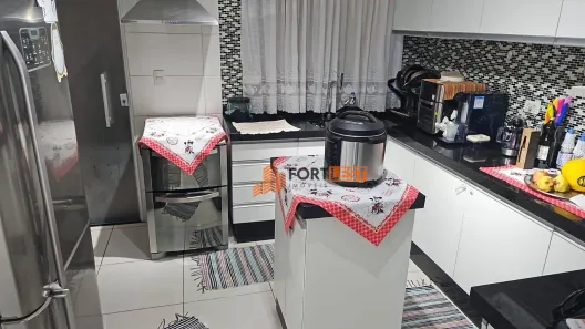 Sobrado com 2 Quartos à venda, 118m² no Vila Carrão, São Paulo