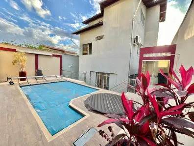 Casa com 5 Quartos para alugar, 376m² no Ouro Preto, Belo Horizonte