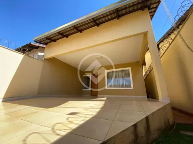 Casa com 3 Quartos à venda, 180m² no Jardim Atlântico, Goiânia