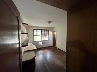 Casa com 5 Quartos para alugar, 250m² no Ponta da Praia, Santos