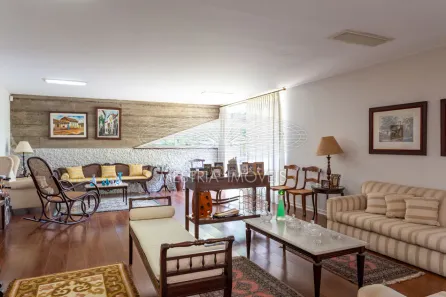 Casa com 4 Quartos à venda, 381m² no Jardim Everest, São Paulo
