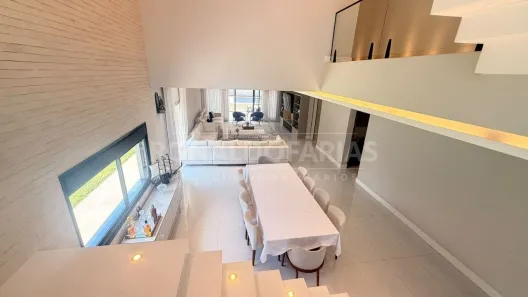 Sobrado com 5 Quartos à venda, 597m² no Jardim Santa Helena, São Paulo