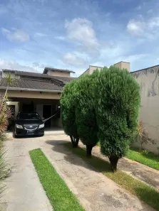 Casa com 3 Quartos à venda, 198m² no Residencial Vale do Araguaia, Goiânia