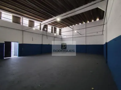 Galpão/Depósito/Armazém para alugar, 296m² no Conceição, Diadema
