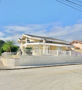 Casa com 3 Quartos à venda, 487m² no Souza Cruz, Brusque