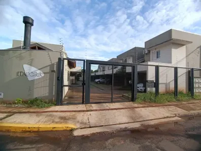 Casa de Condomínio com 2 Quartos para alugar, 70m² no Tayamã Park, Campo Grande