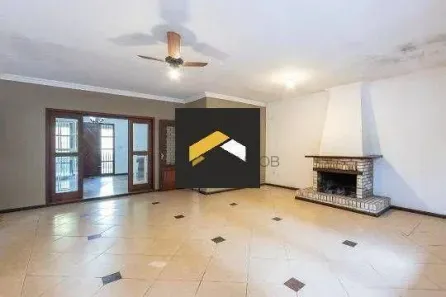 Casa com 4 Quartos para alugar, 336m² no Ipanema, Porto Alegre
