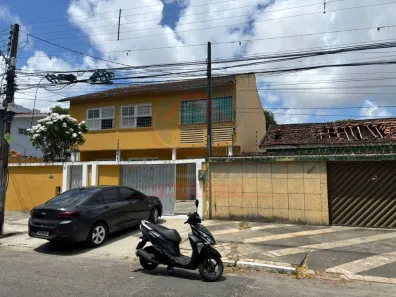 Casa com 6 Quartos à venda, 420m² no Hipódromo, Recife