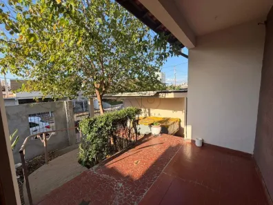 Casa com 3 Quartos para alugar, 250m² no Jardim Monumento, Piracicaba